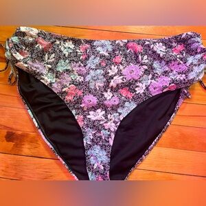 Time and Tru black floral swim bottom with side ties size 2xl (20-22W)